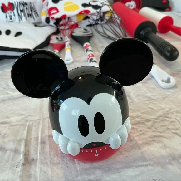Disney Mickey Mouse Kitchen Ware Collection Apron Timer Mittens Baking Cookies - Picture 1 of 10
